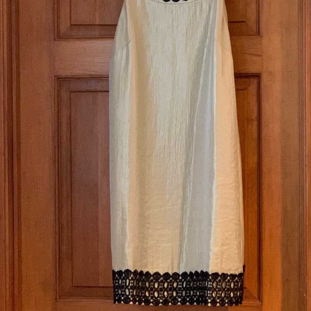 Women’s Semi formal dress size 14